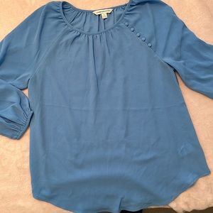 Blue crepe blouse size Small